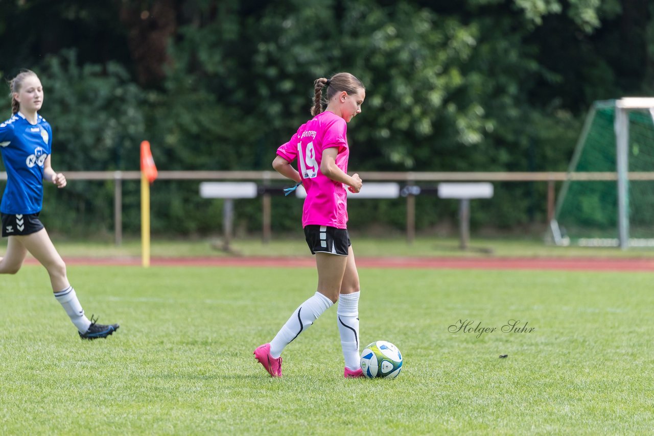 Bild 125 - Loewinnen Cup